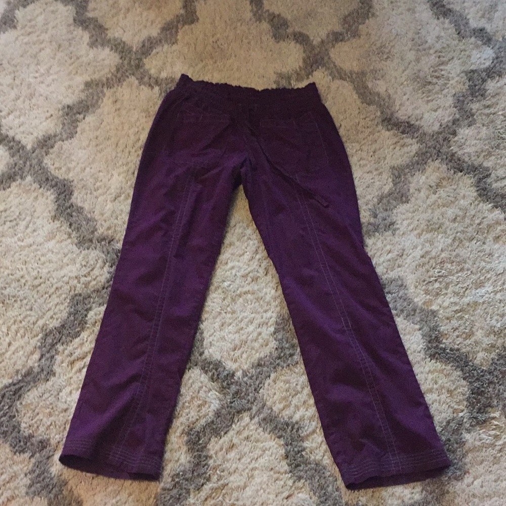 🦄Koi cargo pants🦄